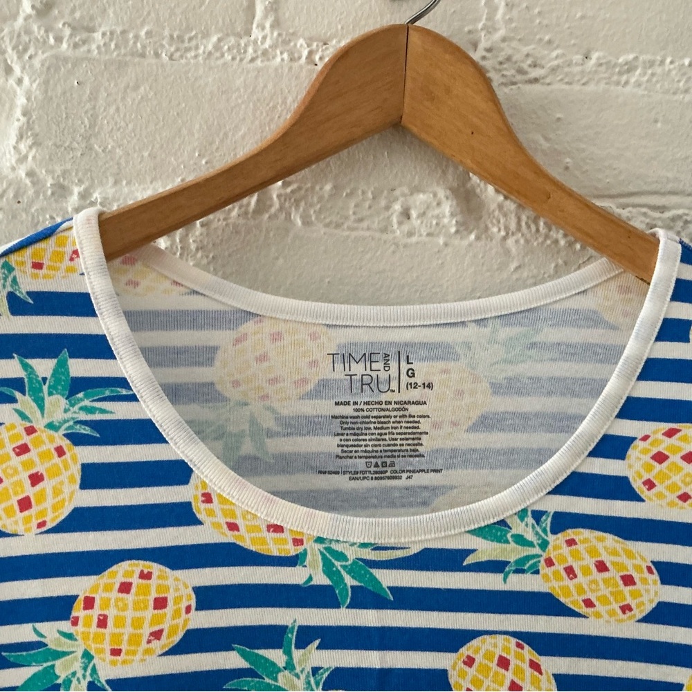 NWT Womens Blue Striped Top 100% Cotton Yellow Pineapple Print Tropical Summer L - Picture 2 of 11